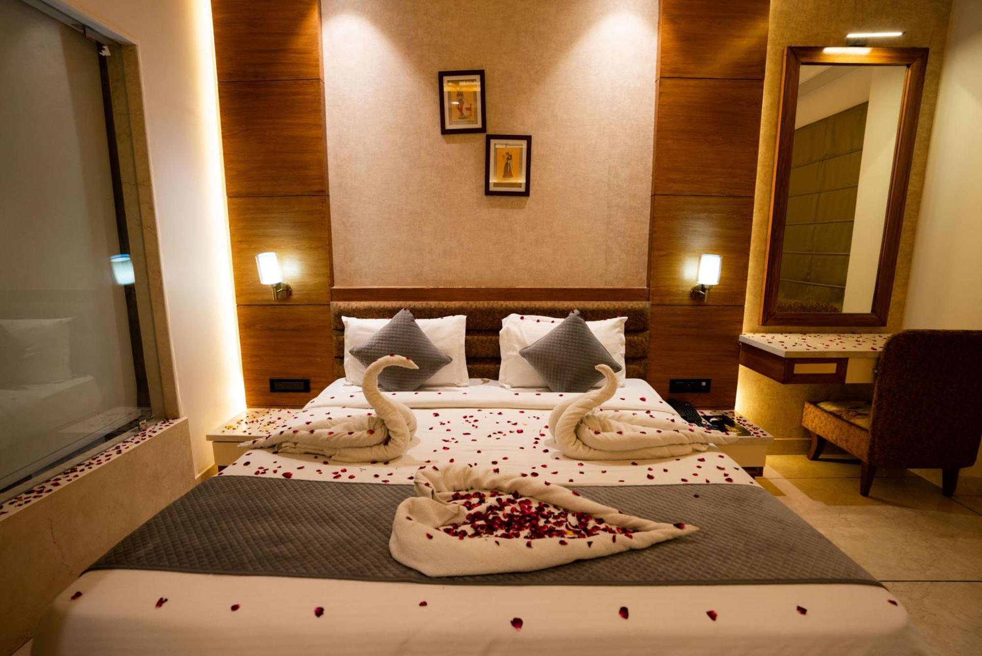 Hotel Rr 62-Jaipur City Centre Hotel Εξωτερικό φωτογραφία