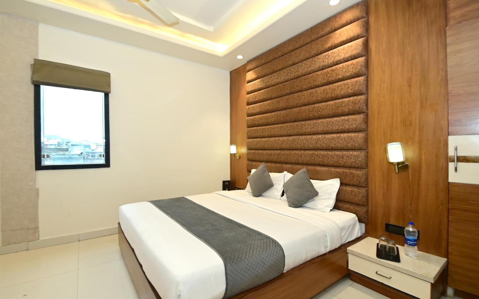Hotel Rr 62-Jaipur City Centre Hotel Εξωτερικό φωτογραφία