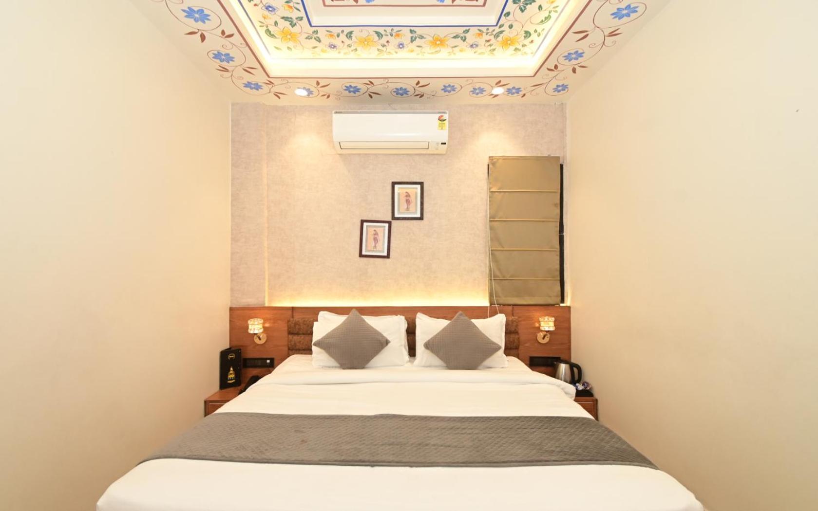 Hotel Rr 62-Jaipur City Centre Hotel Εξωτερικό φωτογραφία