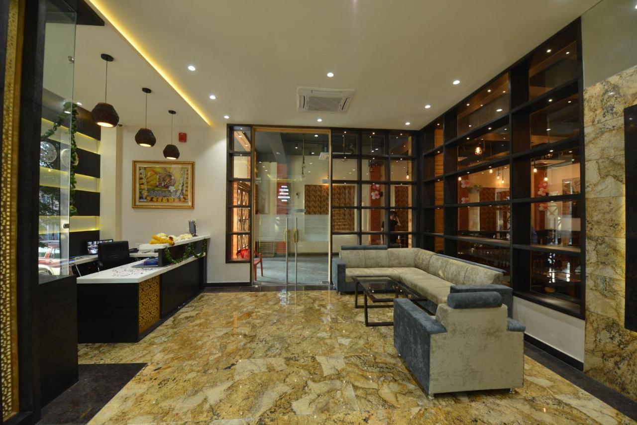 Hotel Rr 62-Jaipur City Centre Hotel Εξωτερικό φωτογραφία