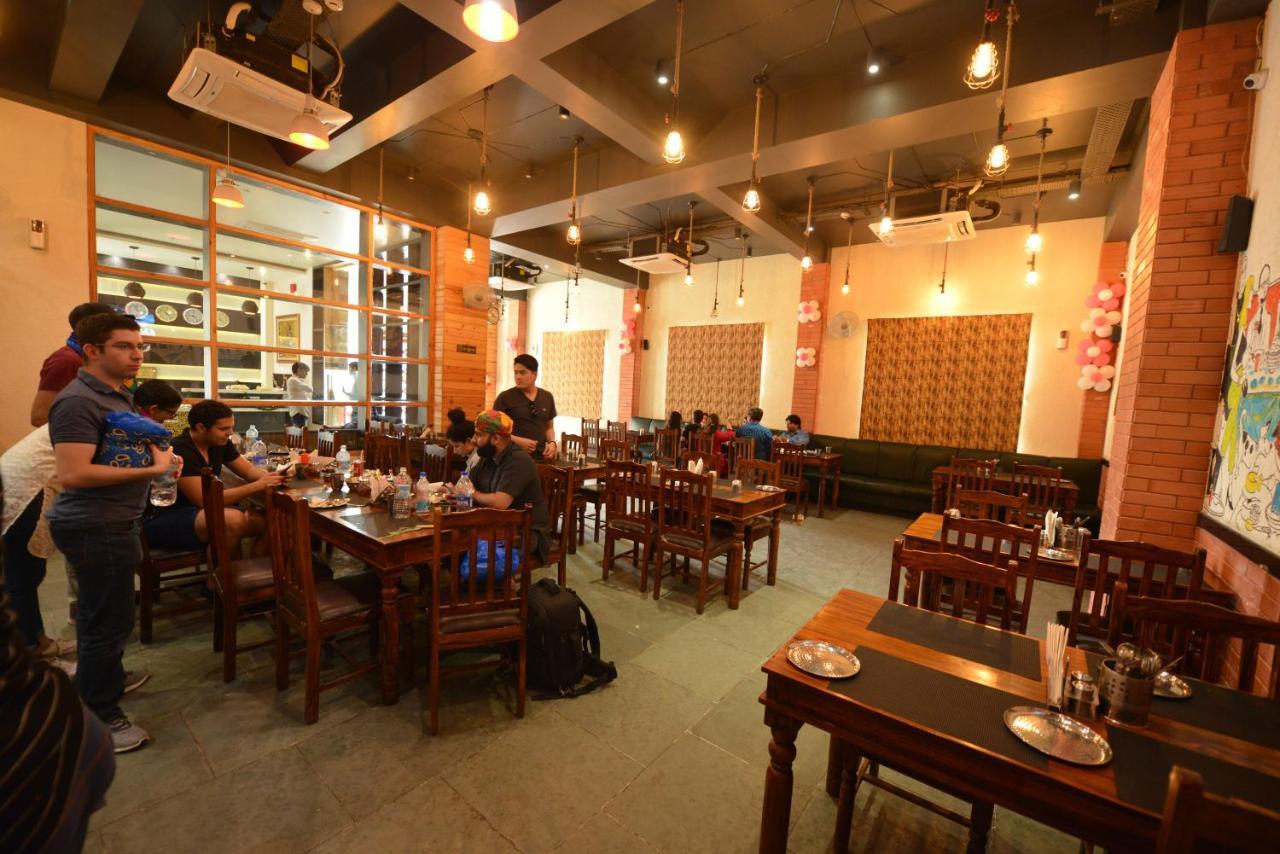 Hotel Rr 62-Jaipur City Centre Hotel Εξωτερικό φωτογραφία